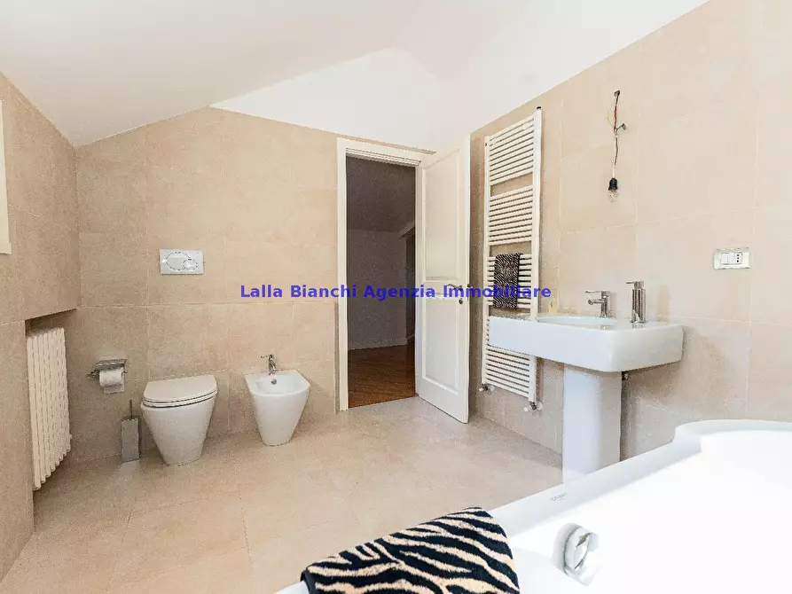 Immagine 67 di Villa in vendita  in STRADA PANORAMICA ARDIZIO a Pesaro