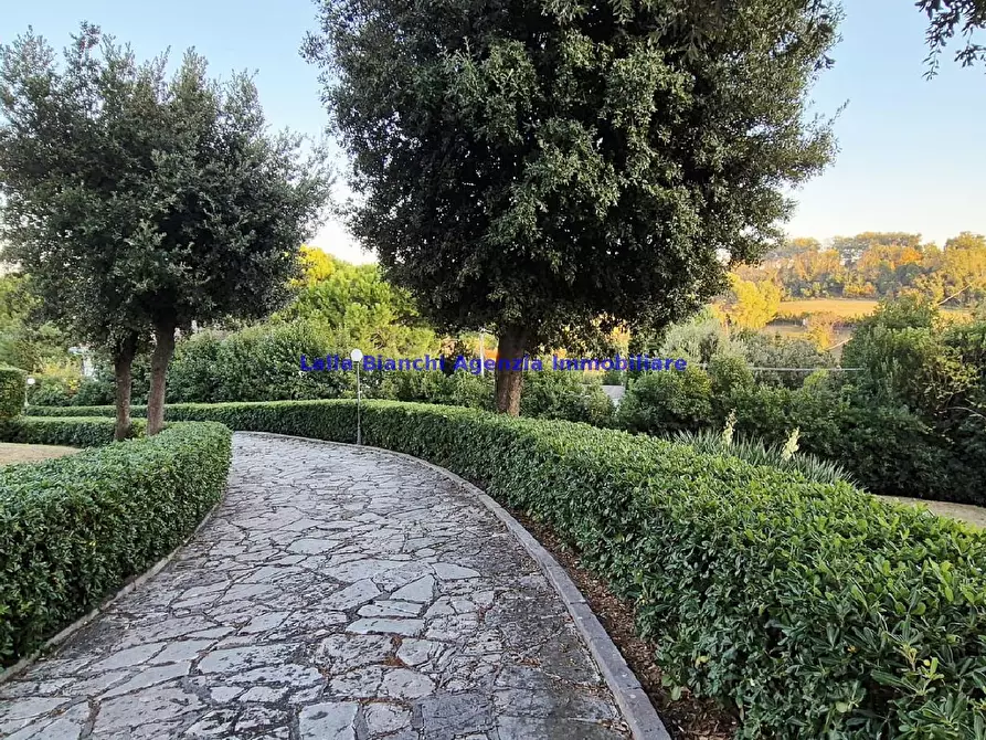 Immagine 72 di Villa in vendita  in STRADA PANORAMICA ARDIZIO a Pesaro