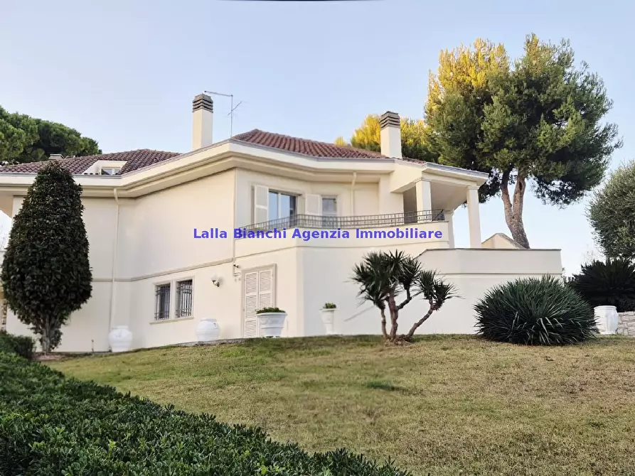 Immagine 75 di Villa in vendita  in STRADA PANORAMICA ARDIZIO a Pesaro