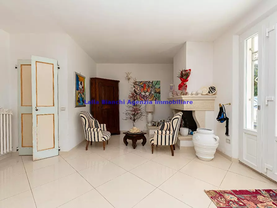 Immagine 80 di Villa in vendita  in STRADA PANORAMICA ARDIZIO a Pesaro