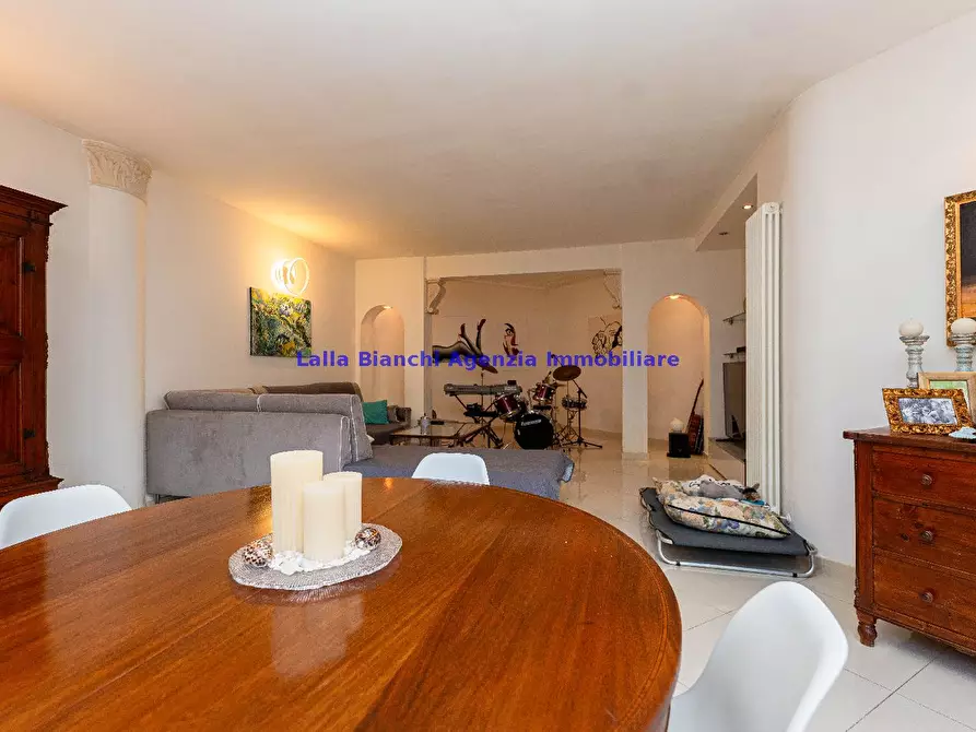 Immagine 92 di Villa in vendita  in STRADA PANORAMICA ARDIZIO a Pesaro