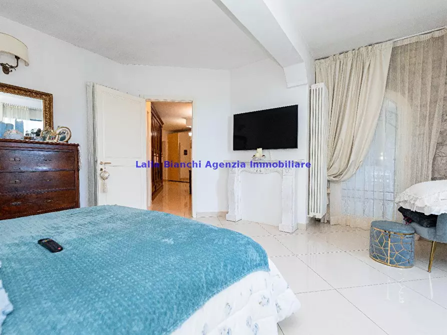 Immagine 138 di Villa in vendita  in STRADA PANORAMICA ARDIZIO a Pesaro
