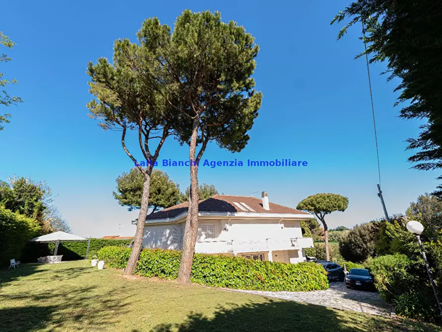 Immagine 149 di Villa in vendita  in STRADA PANORAMICA ARDIZIO a Pesaro
