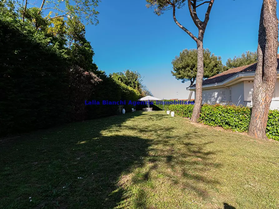 Immagine 151 di Villa in vendita  in STRADA PANORAMICA ARDIZIO a Pesaro