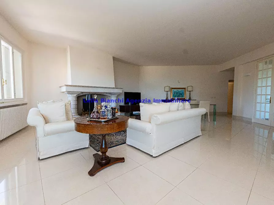 Immagine 171 di Villa in vendita  in STRADA PANORAMICA ARDIZIO a Pesaro