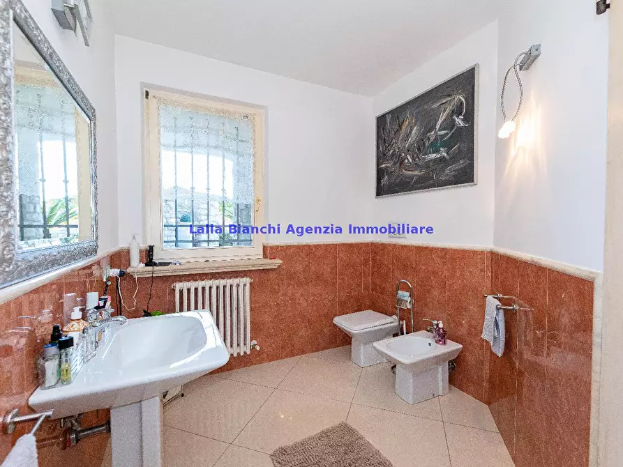 Immagine 38 di Appartamento in vendita  in STRADA PANORAMICA ARDIZIO a Pesaro