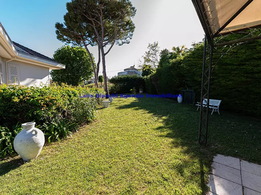 Immagine 47 di Appartamento in vendita  in STRADA PANORAMICA ARDIZIO a Pesaro