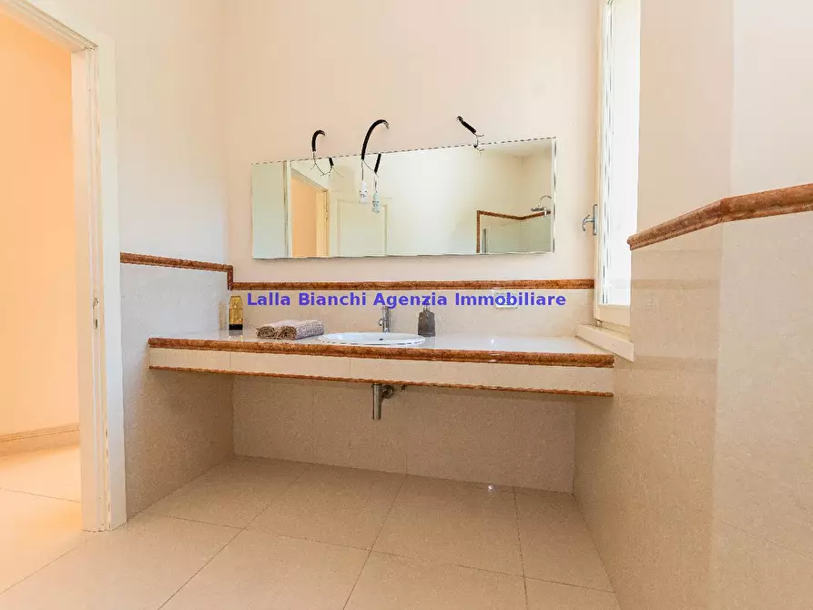 Immagine 57 di Appartamento in vendita  in STRADA PANORAMICA ARDIZIO a Pesaro