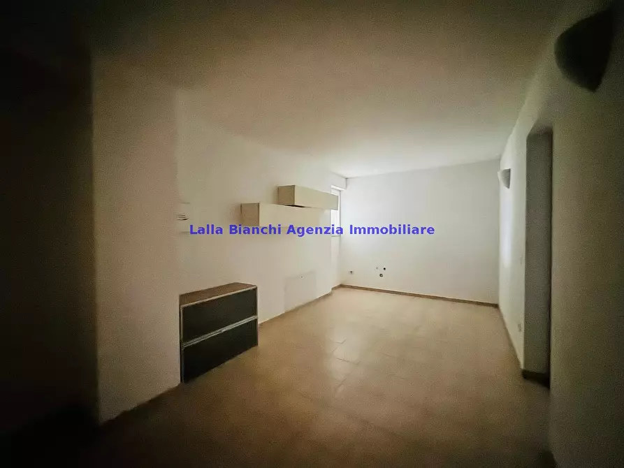 Immagine 6 di Appartamento in vendita  in VIA GHETTO DI TREBBIANTICO a Pesaro