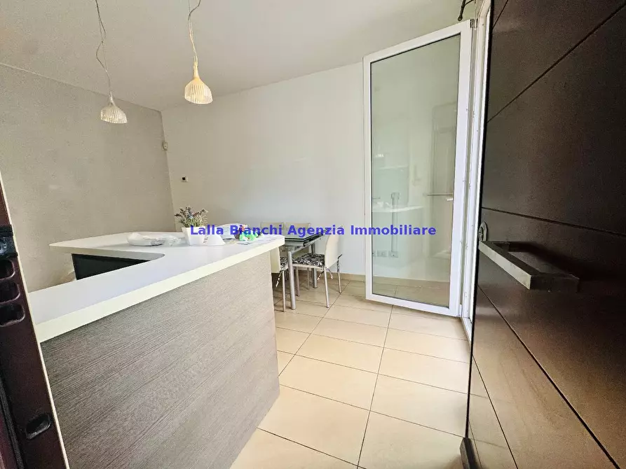 Immagine 17 di Appartamento in vendita  in VIA GHETTO DI TREBBIANTICO a Pesaro