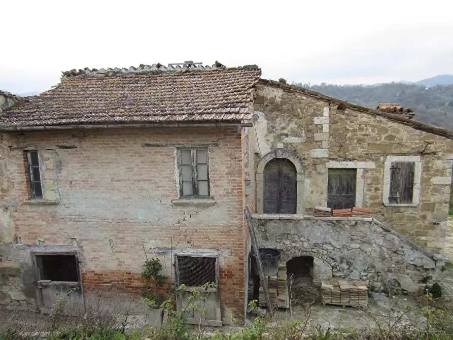 Immagine 1 di Rustico / casale in vendita  in VILLA CURTI a Ascoli Piceno