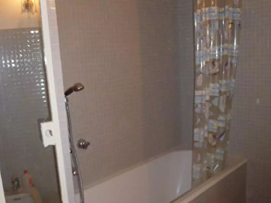 Immagine 7 di Appartamento in vendita  in VIA ROVERETO 3 a Ascoli Piceno