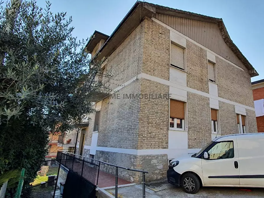 appartamento in vendita ad Ascoli Piceno in zona Brecciarolo