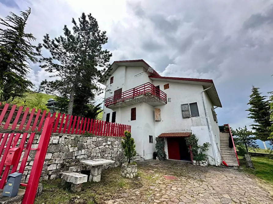 Immagine 12 di Appartamento in vendita  in FRAZIONE SAN GIACOMO a Ancarano