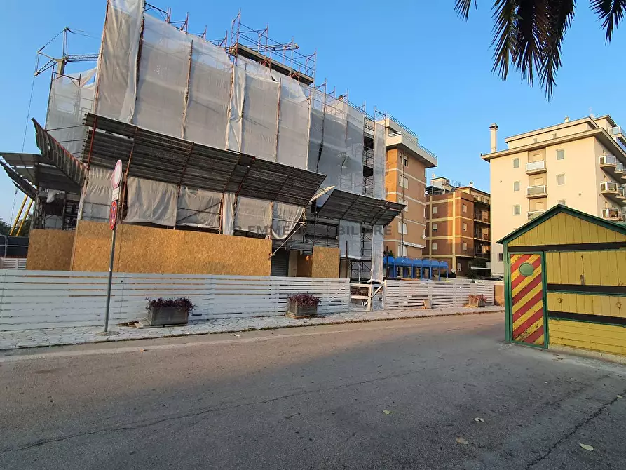 Immagine 14 di Appartamento in vendita  in VIA DEI MILLE 20 a San Benedetto Del Tronto