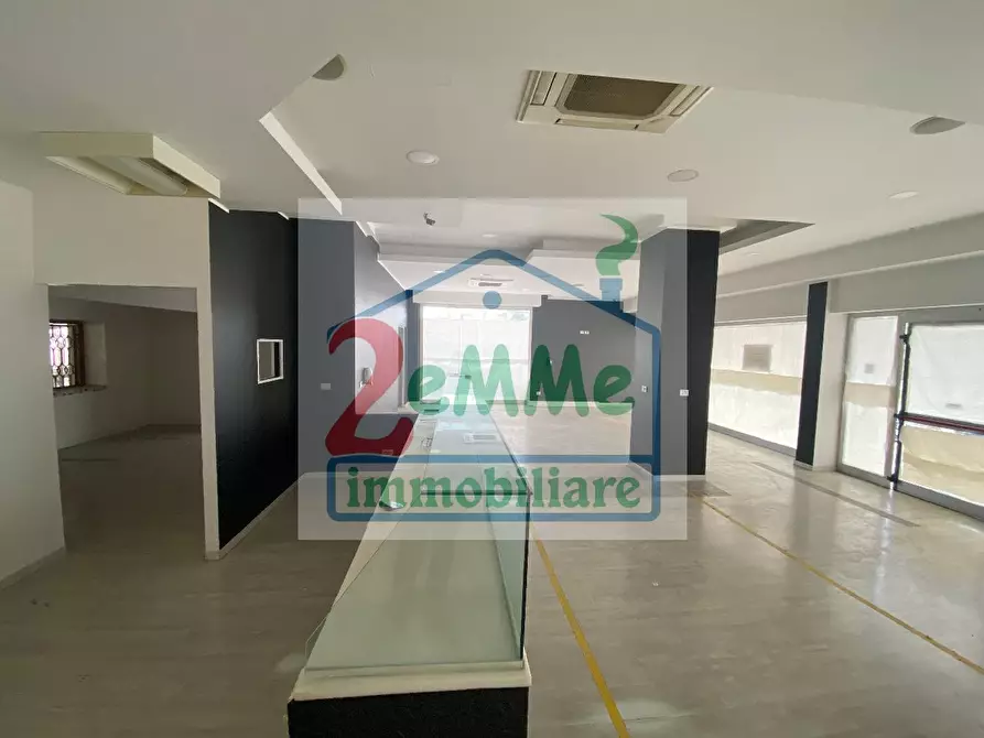 Immagine 7 di Locale commerciale in vendita  in VIA SALARIA a Spinetoli