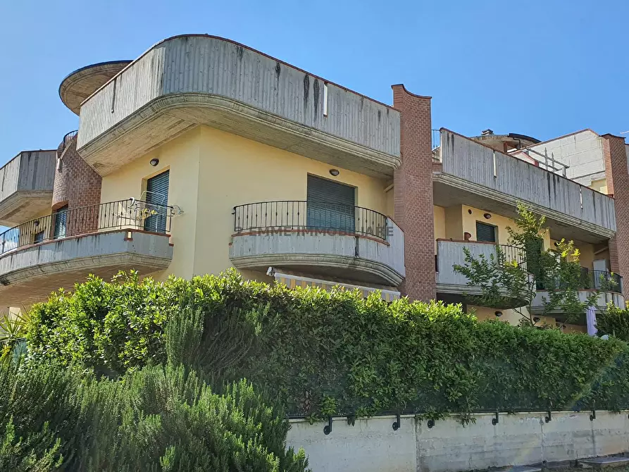 Immagine 13 di Appartamento in vendita  in LARGO DELLE VERONICHE 12 a Ascoli Piceno