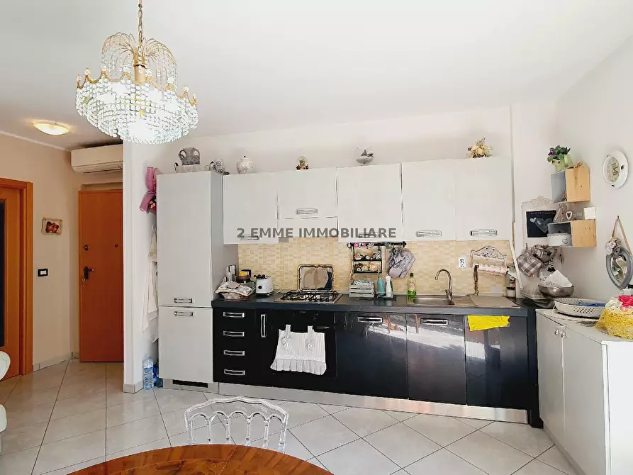 Immagine 17 di Appartamento in vendita  in LARGO DELLE VERONICHE 12 a Ascoli Piceno