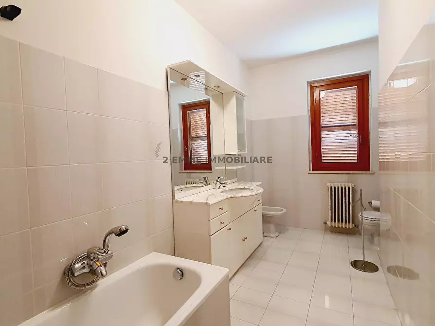 Immagine 38 di Villetta a schiera in vendita  in VIA DELLE BEGONIE a Ascoli Piceno