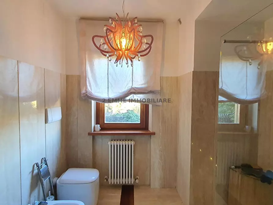 Immagine 12 di Villa in vendita  in VIA BELLAVALLE  a Ascoli Piceno