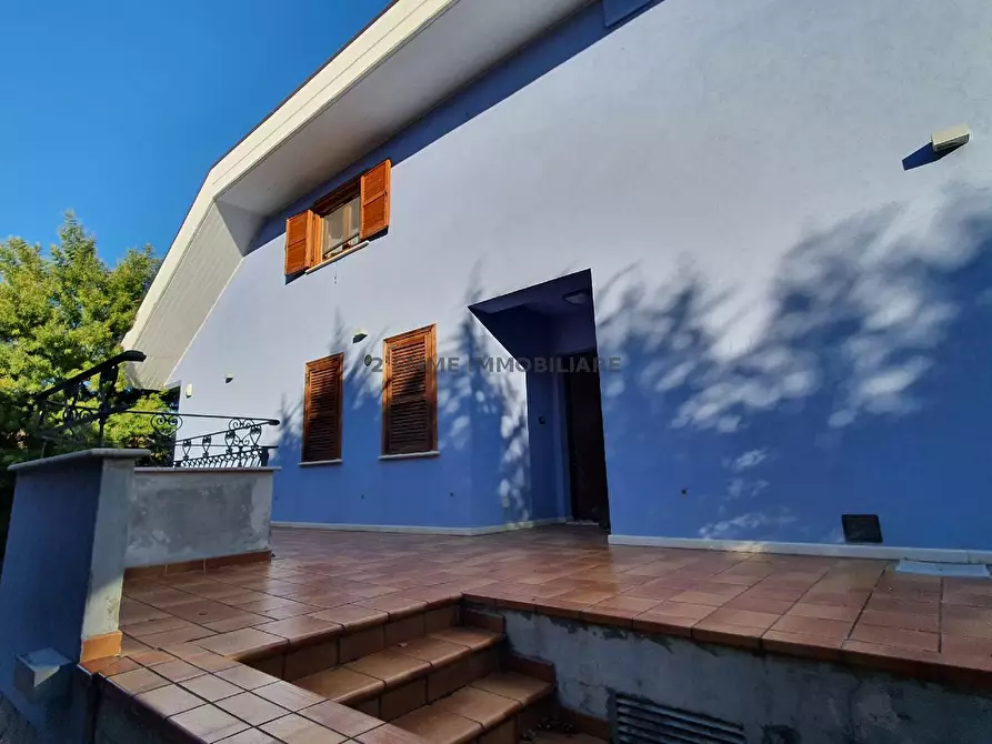 Immagine 1 di Villa in vendita  in VIA BELLAVALLE  a Ascoli Piceno