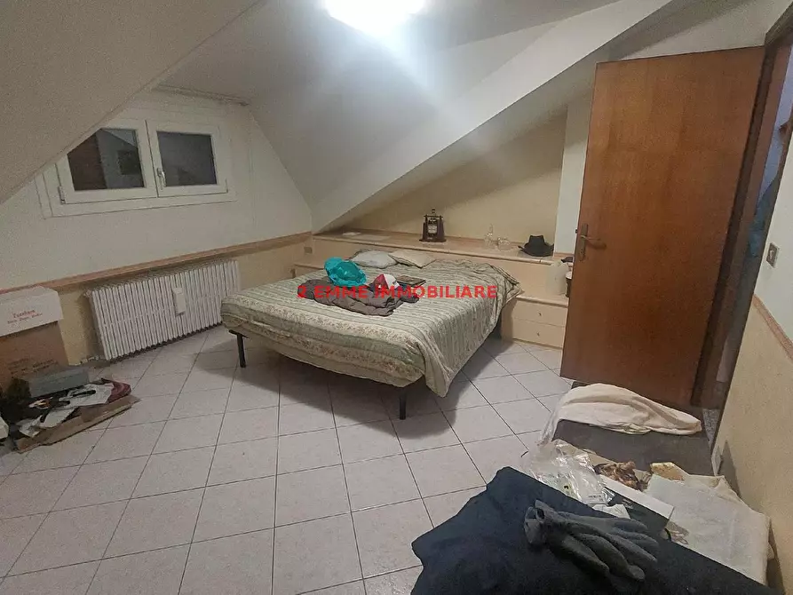 Immagine 15 di Villetta a schiera in vendita  in VIA FABRIANO a Folignano