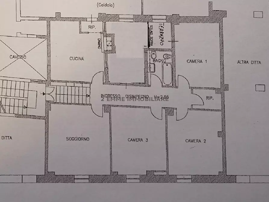 Immagine 2 di Appartamento in vendita  in PIAZZA ROMA a Ascoli Piceno