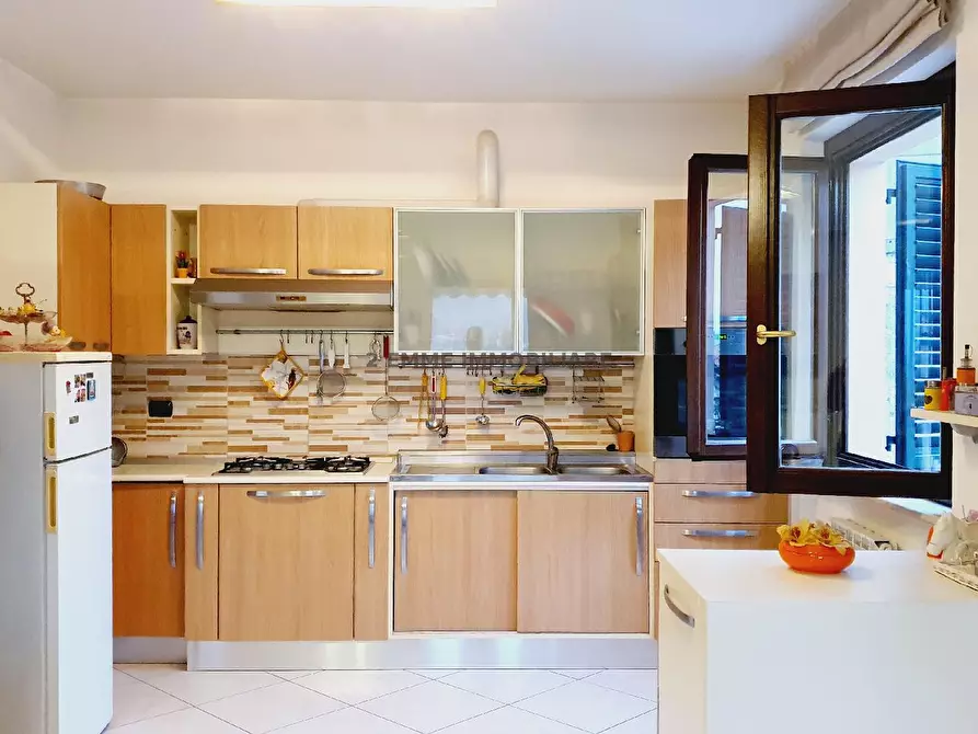 Immagine 2 di Appartamento in vendita  in VIA ADIGE a Ascoli Piceno