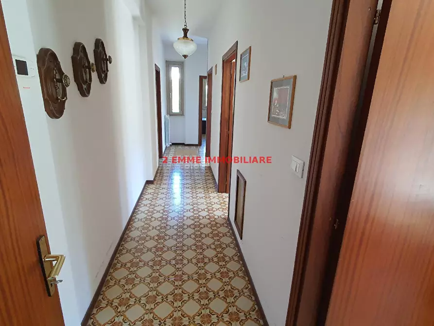 Immagine 9 di Appartamento in vendita  in STRADA PROVINCIALE VENAROTTESE a Venarotta