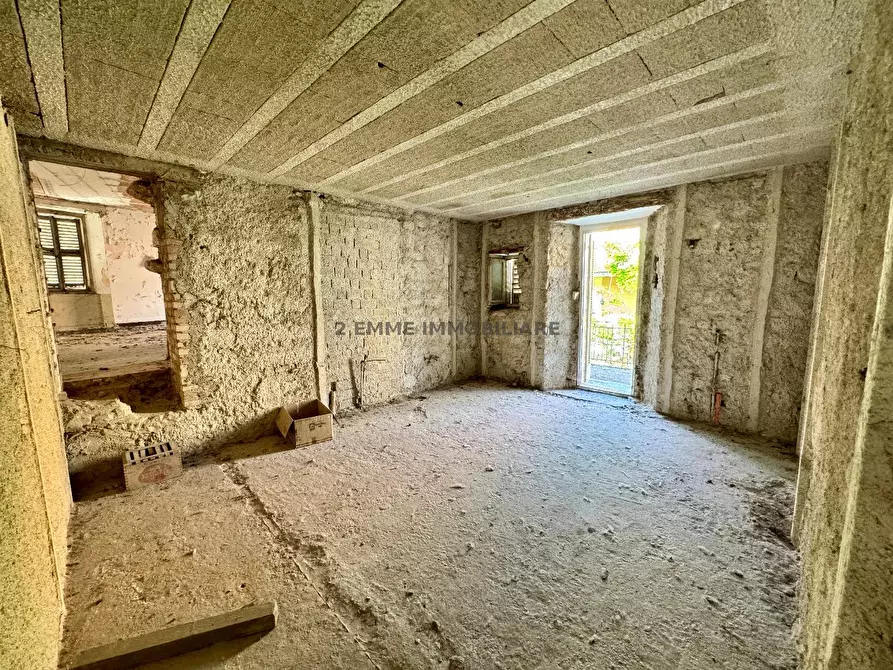 Immagine 10 di Appartamento in vendita  in VIA MACALLÈ 3 a Ascoli Piceno