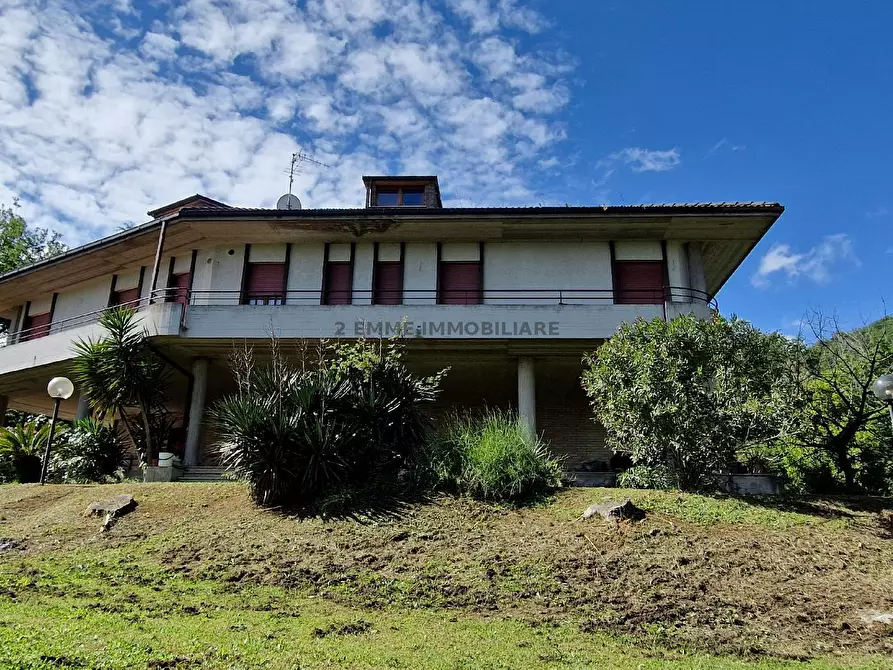 Immagine 2 di Villa in vendita  in FRAZIONE VALLI a Ascoli Piceno