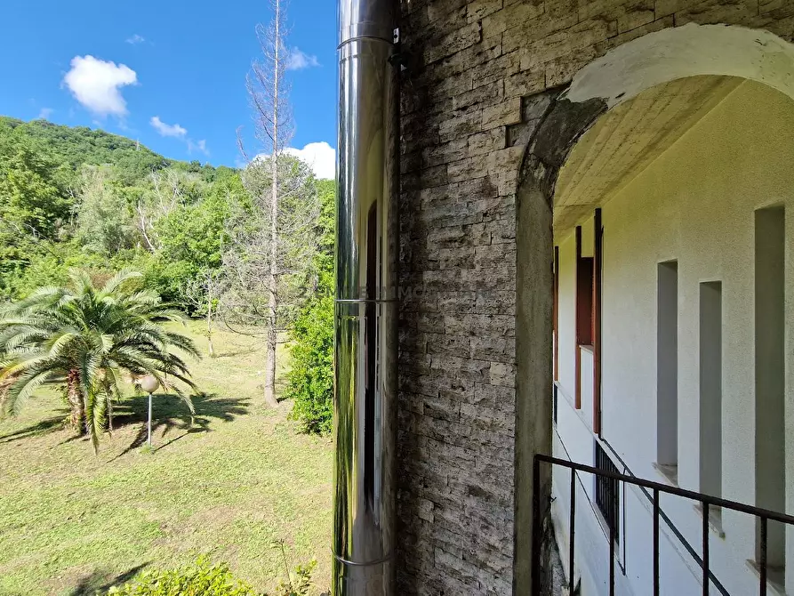 Immagine 4 di Villa in vendita  in FRAZIONE VALLI a Ascoli Piceno