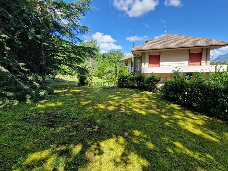 Immagine 9 di Villa in vendita  in FRAZIONE VALLI a Ascoli Piceno