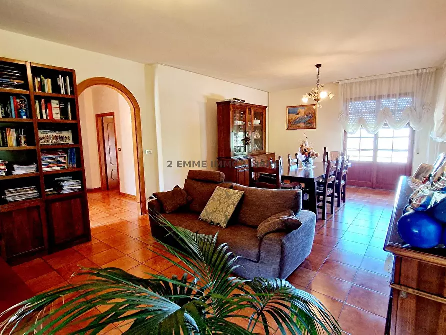 Immagine 13 di Villa in vendita  in FRAZIONE VALLI a Ascoli Piceno