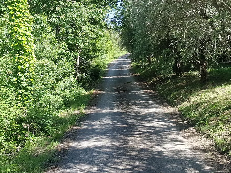 Immagine 21 di Villa in vendita  in FRAZIONE VALLI a Ascoli Piceno