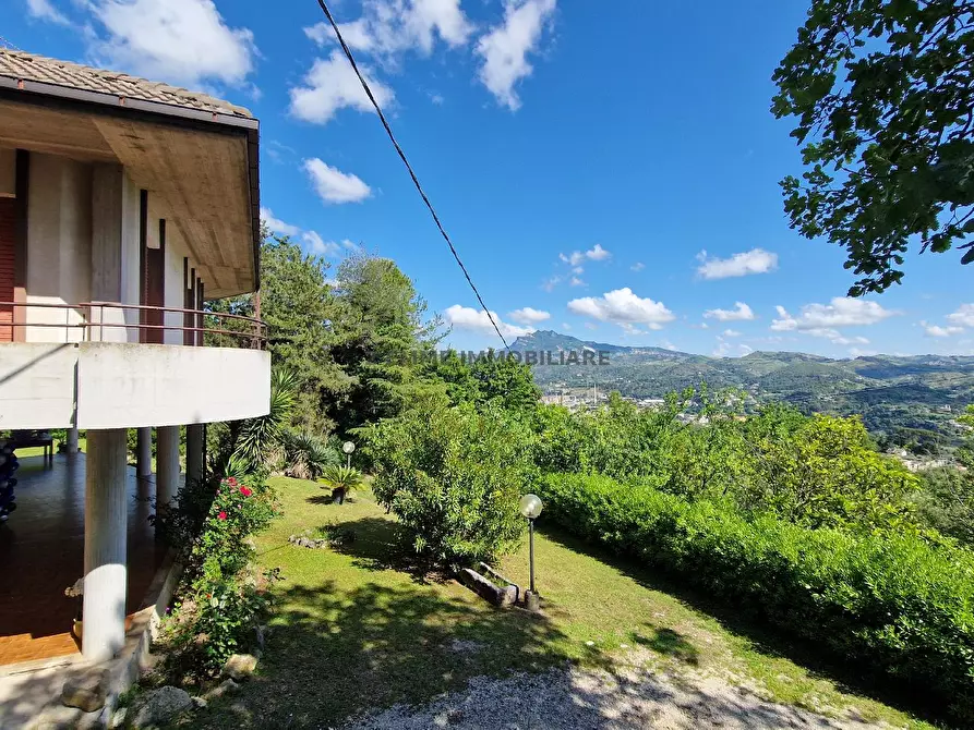 Immagine 28 di Villa in vendita  in FRAZIONE VALLI a Ascoli Piceno