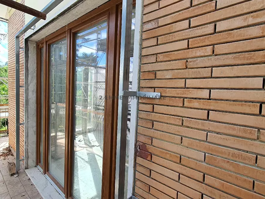 Immagine 4 di Terratetto in vendita  in VIA VENAROTTESE  a Venarotta