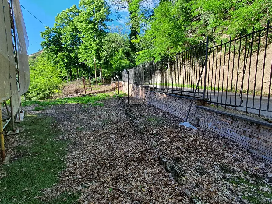 Immagine 11 di Terratetto in vendita  in VIA VENAROTTESE  a Venarotta
