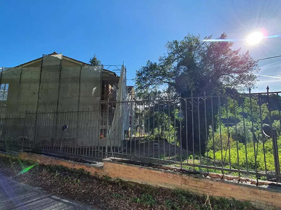 Immagine 14 di Terratetto in vendita  in VIA VENAROTTESE  a Venarotta