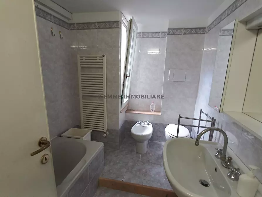 Immagine 2 di Appartamento in vendita  in VIA SANTI FILIPPO E GIACOMO a Ascoli Piceno