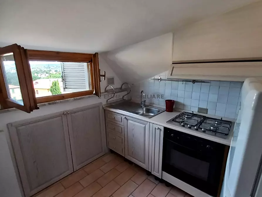 Immagine 5 di Appartamento in vendita  in VIA SANTI FILIPPO E GIACOMO a Ascoli Piceno