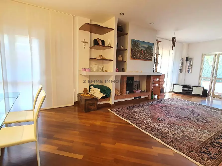 Immagine 2 di Villa in vendita  in VIA IMPERIA  a Folignano