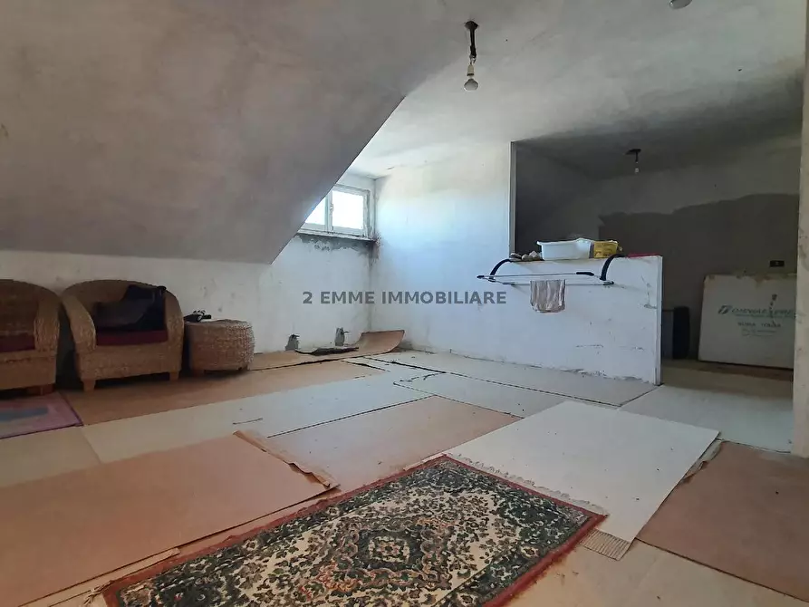 Immagine 30 di Villa in vendita  in VIA IMPERIA  a Folignano