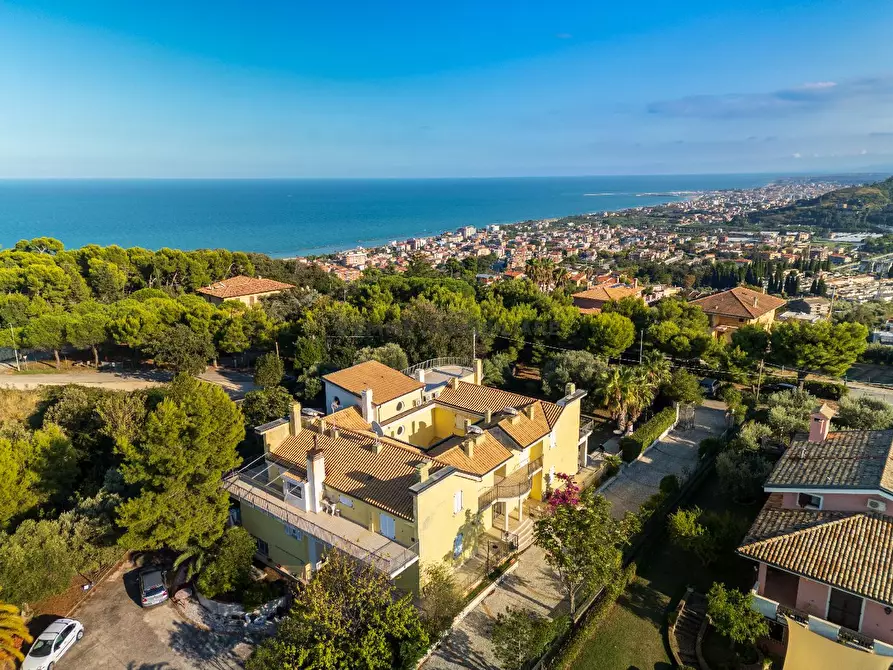 Immagine 29 di Attico in vendita  in VIA CONVENTO 8 a Grottammare