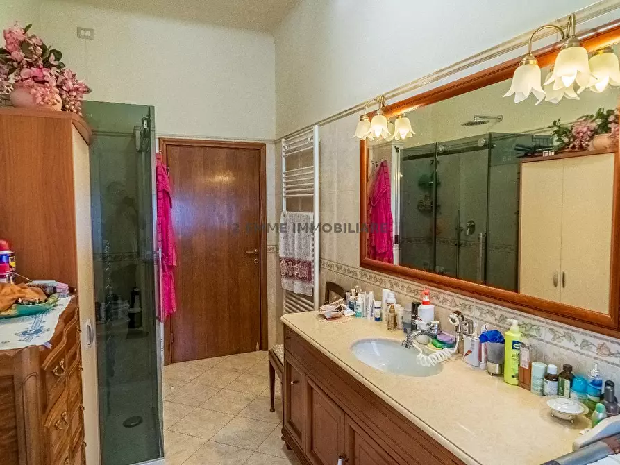 Immagine 7 di Appartamento in vendita  in VIALE FRATELLI ROSSELLI 16 a Grottammare