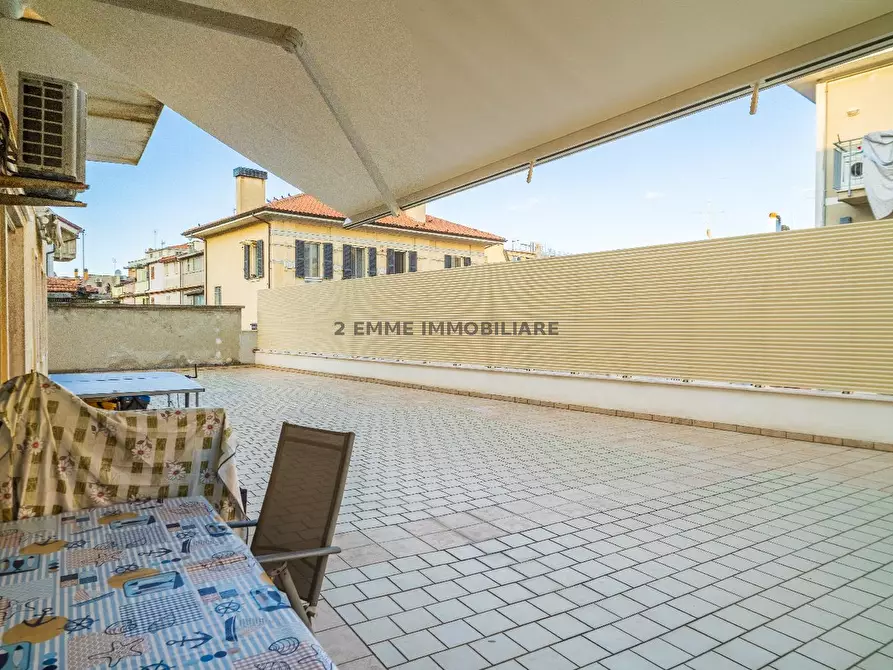 Immagine 14 di Appartamento in vendita  in VIALE FRATELLI ROSSELLI 16 a Grottammare