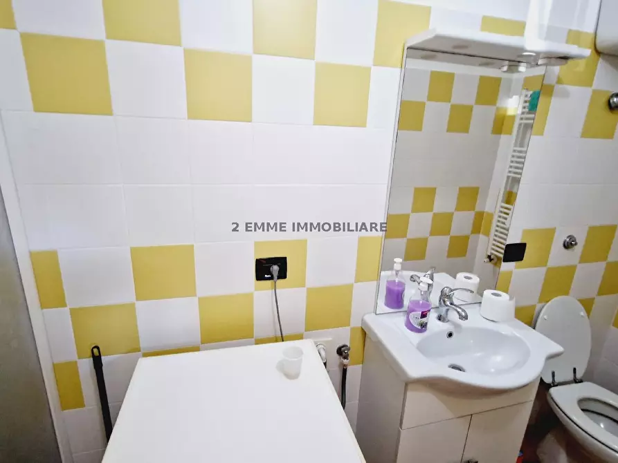 Immagine 7 di Appartamento in vendita  in VIA DEL COMMERCIO a Ascoli Piceno