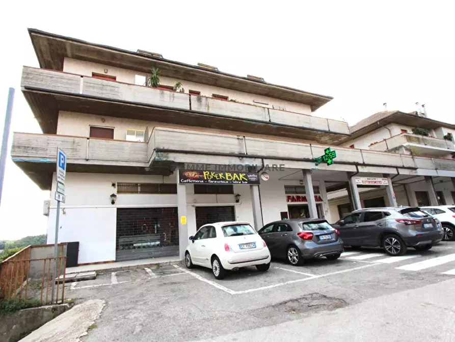 Immagine 13 di Appartamento in vendita  in VIALE GENOVA 1/E a Folignano