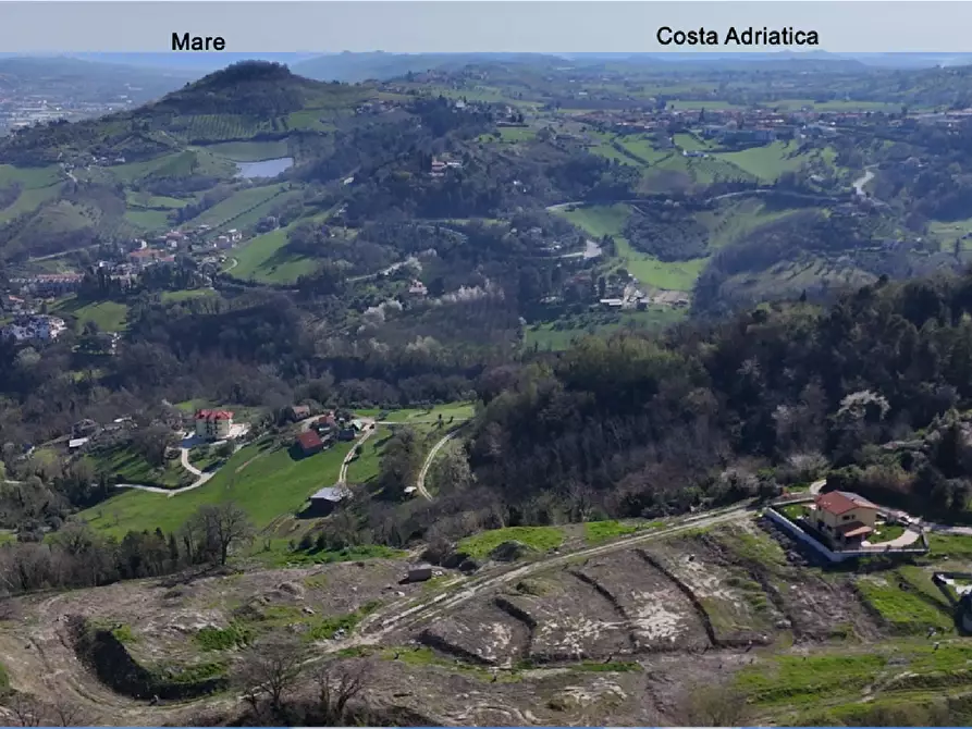 Immagine 7 di Terreno in vendita  in VIA PALAZZOLO a Folignano