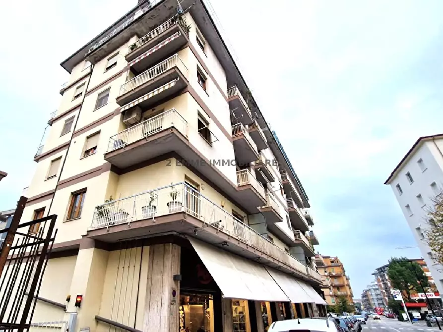 Immagine 21 di Appartamento in vendita  in VIA PISA 3 a Ascoli Piceno